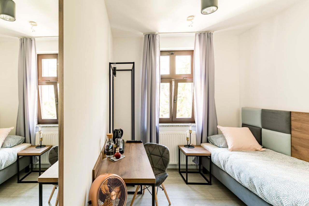 Cooltour Aparthotel Poznań Buitenkant foto